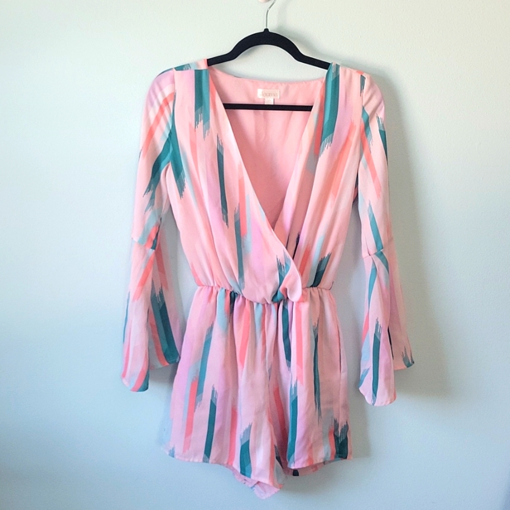 Decree Pastel Lightweight Shorts Romper Size Xs